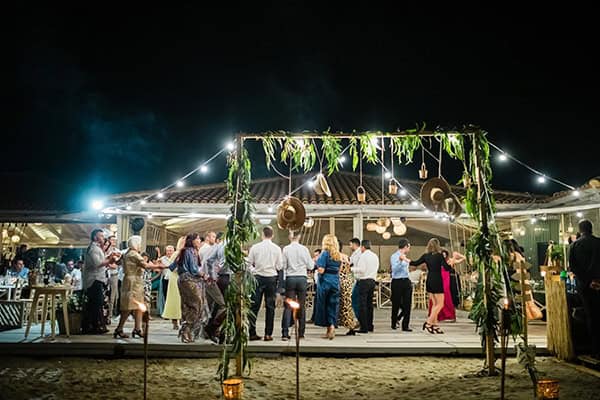 romantic-summer-wedding-galazia-akti-bohemian-details_36