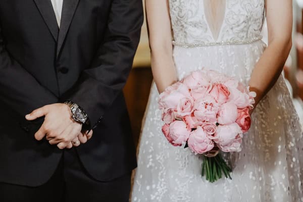 romantic-summer-wedding-larnaca-hydrangeas-dusty-pink-details-_13