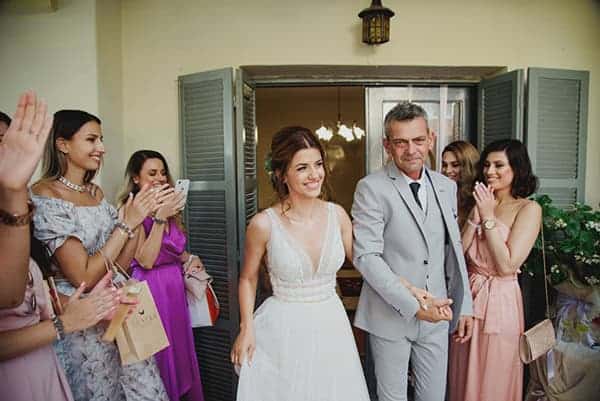 rustic-summer-wedding-thessaloniki-lavender-peonies_11x