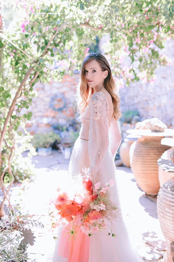 stunning-colorful-styled-shoot-mani_20