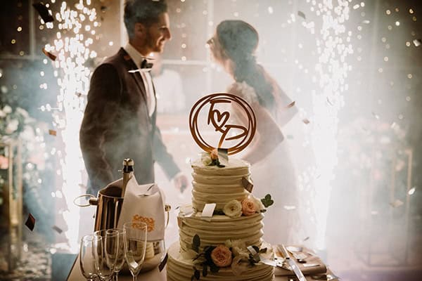 autumn-wedding-nicosia-pastel-white-flowers_24x