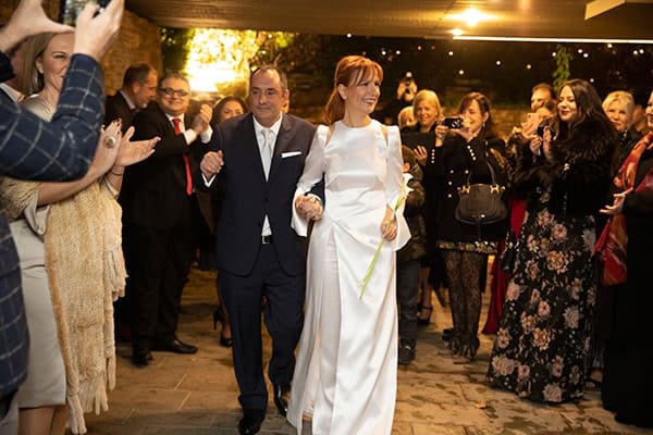 Όμορφος πολιτικός γάμος με chic ύφος και γιορτινή ατμόσφαιρα | Ντενίζ & Παντελής