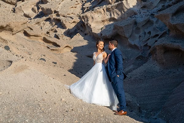 dusty-blue-fall-wedding-santorini_02