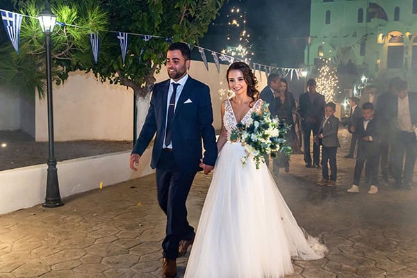 dusty-blue-fall-wedding-santorini_26