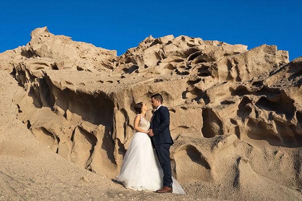 dusty-blue-fall-wedding-santorini_33x