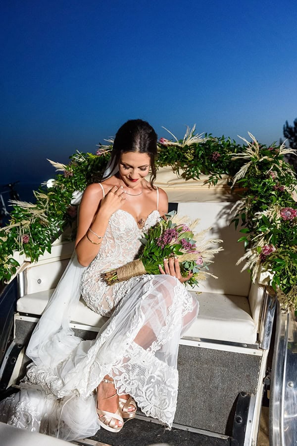 Πρωτότυπη ιδέα για στολισμό της άμαξας για την νύφη