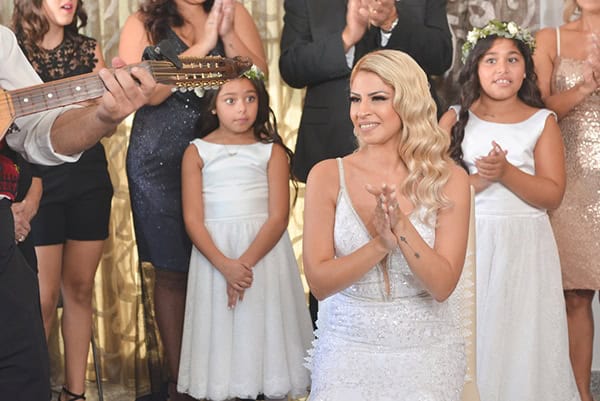 fall-wedding-nicosia-pastel-hues-gold-details-_03