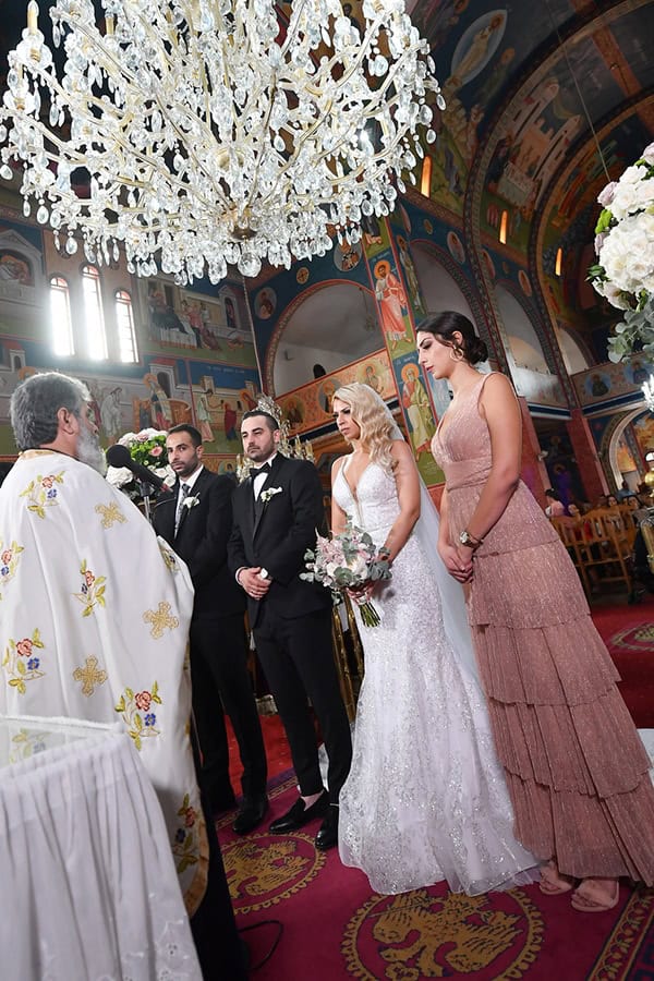 fall-wedding-nicosia-pastel-hues-gold-details-_10