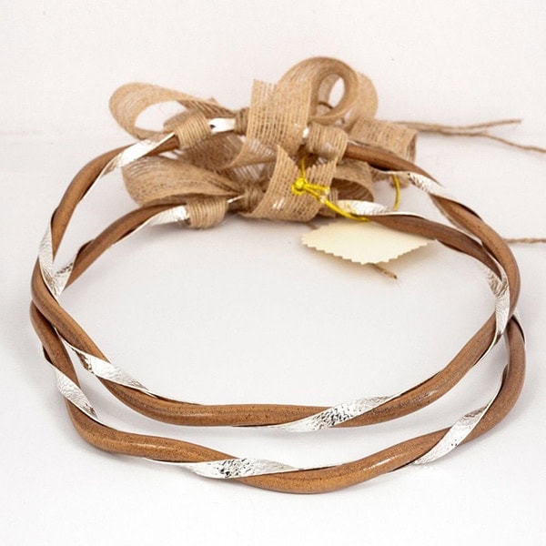 handmade-leather-wedding-wreaths_02