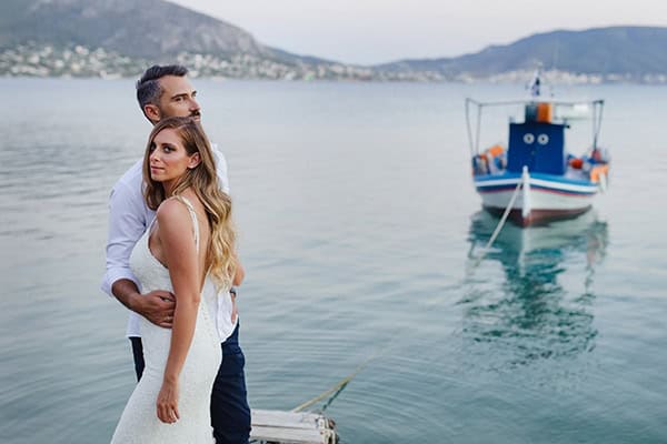 romantic-summer-wedding-athens-baby-breath-eucalyptus_27x