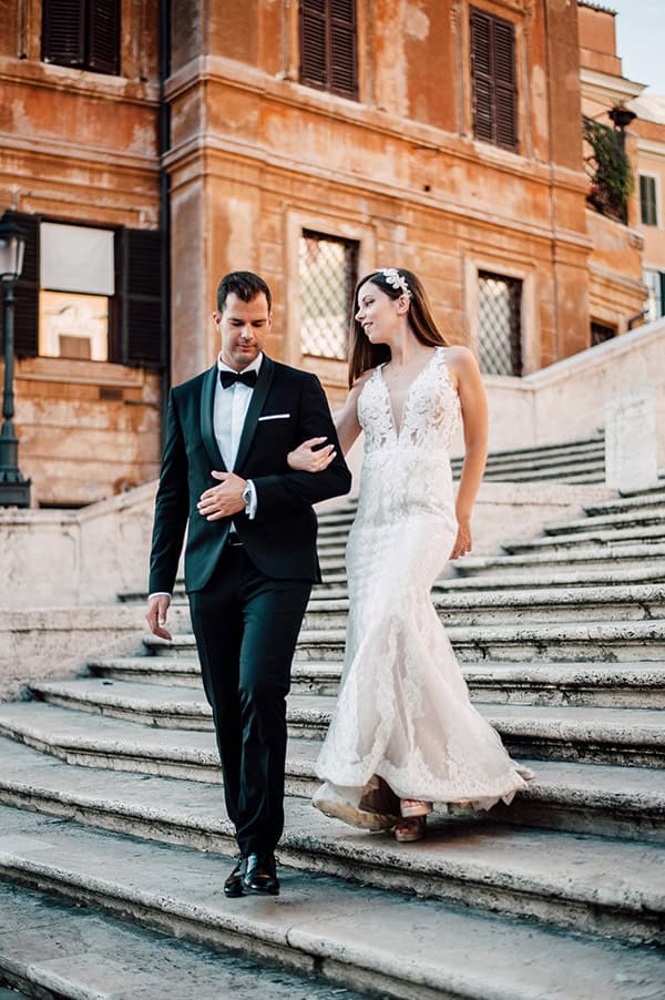 summer-wedding-ivory-roses-red-peonies_20