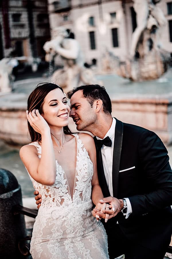 summer-wedding-ivory-roses-red-peonies_23