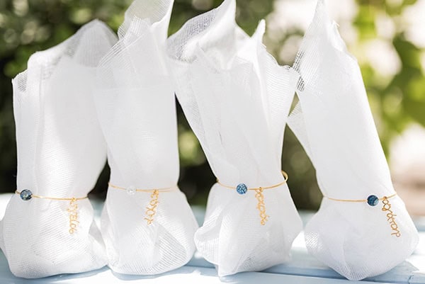 summer-wedding-paros-white-blue-hues_04x