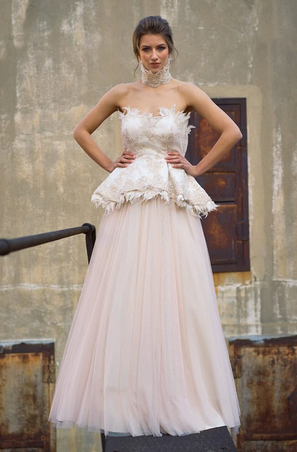 unique-bridal-creations-gorgeous-bridal-look_09