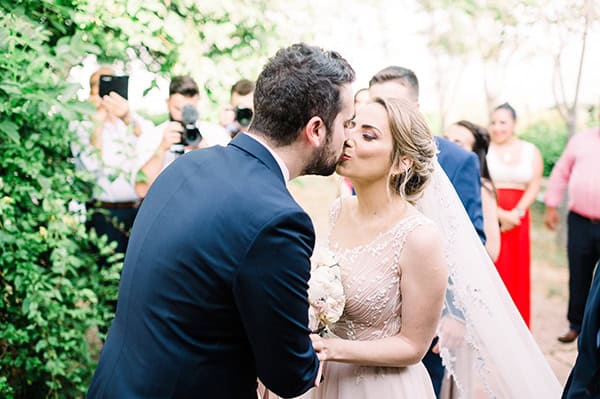 beautiful-wedding-baptism-most-romantic-details_27