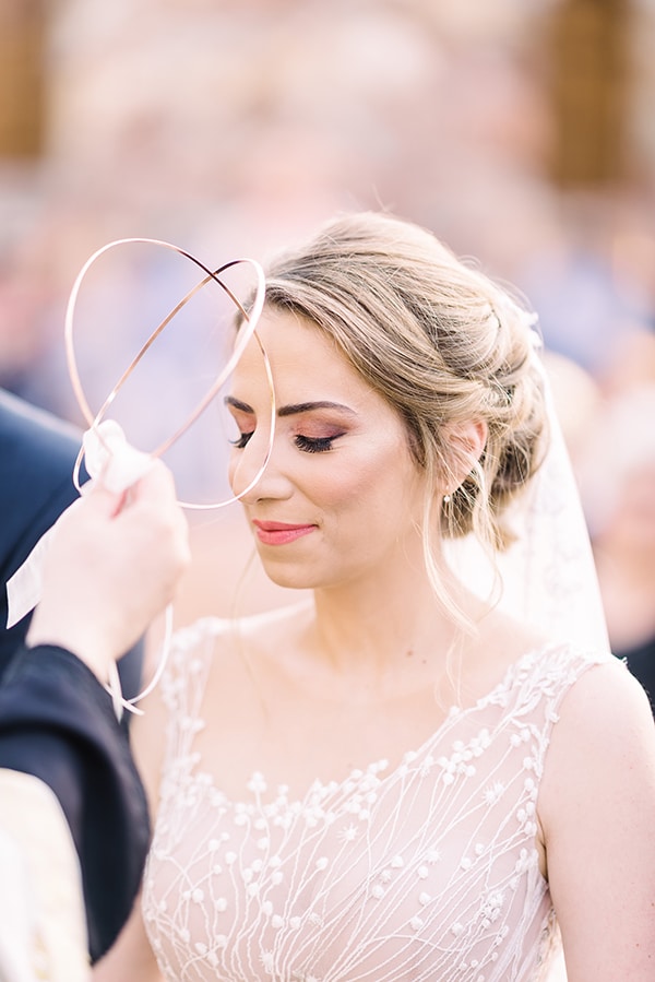 beautiful-wedding-baptism-most-romantic-details_34