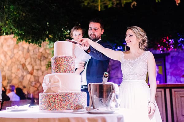 beautiful-wedding-baptism-most-romantic-details_70