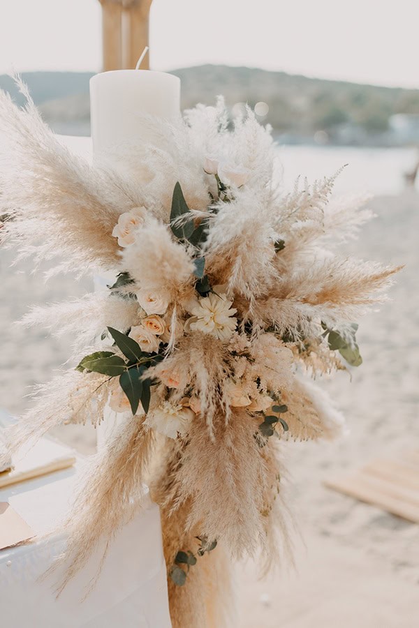 bohemian-summer-wedding-athens-pampas-grass-pastel-hues_14