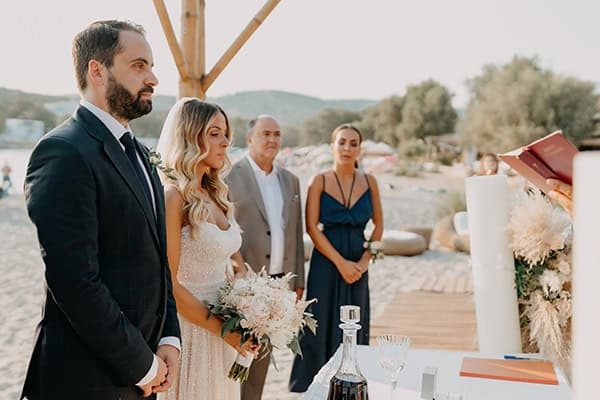 bohemian-summer-wedding-athens-pampas-grass-pastel-hues_16