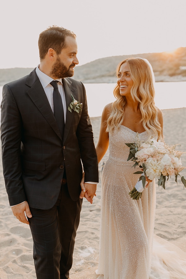 bohemian-summer-wedding-athens-pampas-grass-pastel-hues_26x