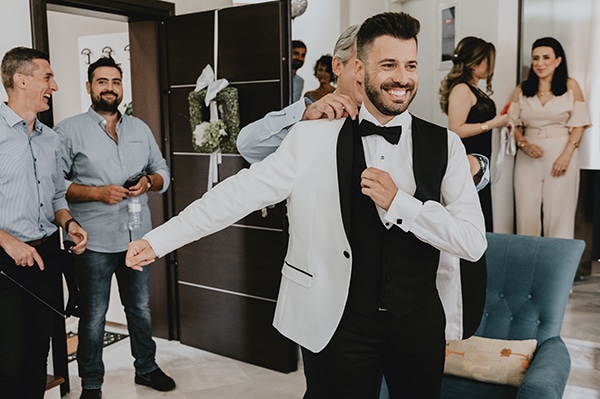 bohemian-summer-wedding-xanthi-pampas-grass-david-austin-roses_13