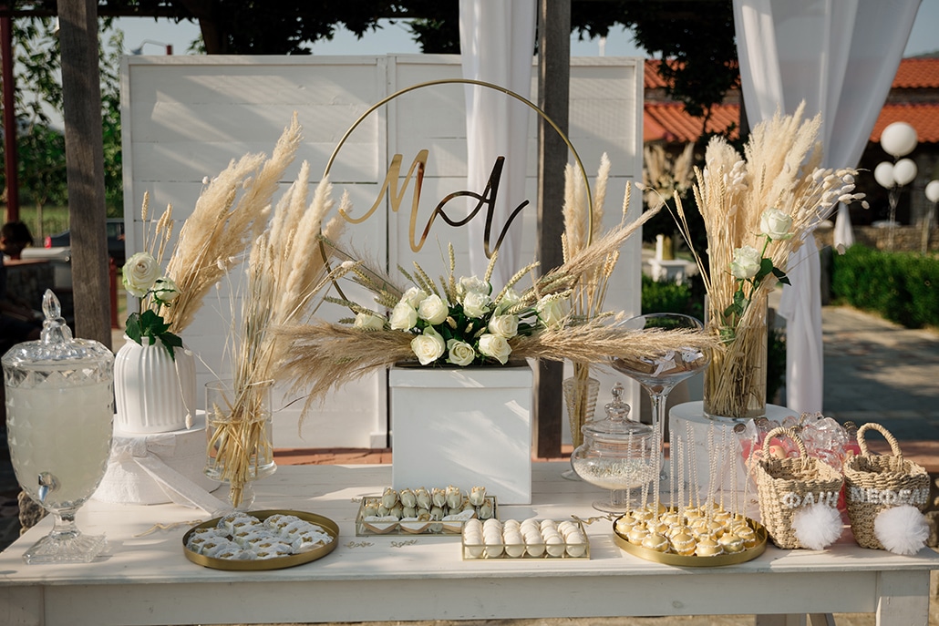 Ιδέες διακόσμησης για μποέμ γάμο με pampas grass