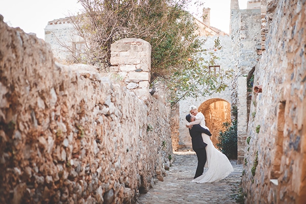 fall-wedding-athens-chic-details_06