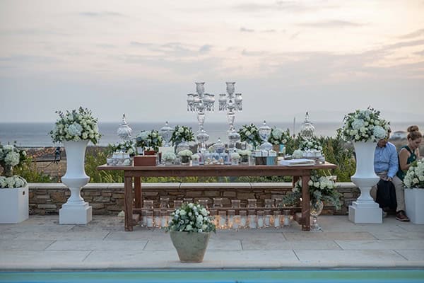 fall-wedding-tinos-romantic-elements-white-hues_15