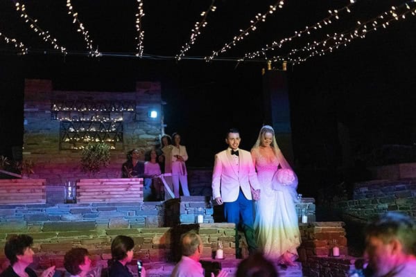 fall-wedding-tinos-romantic-elements-white-hues_22