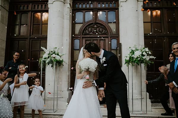 glamorous-wedding-limassol-white-hydrangeas-fairylights_26