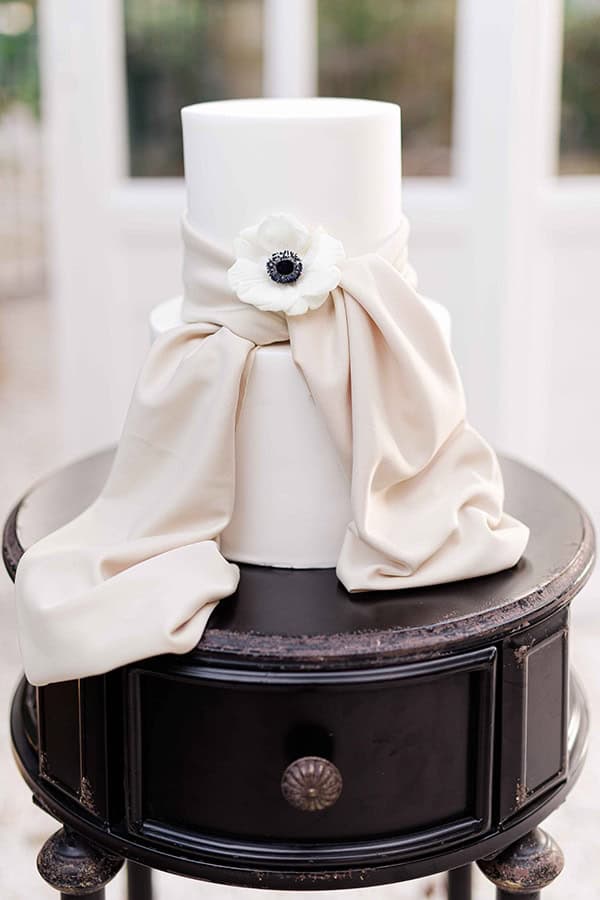 most-romantic-styled-shoot-beautiful-creations_05x