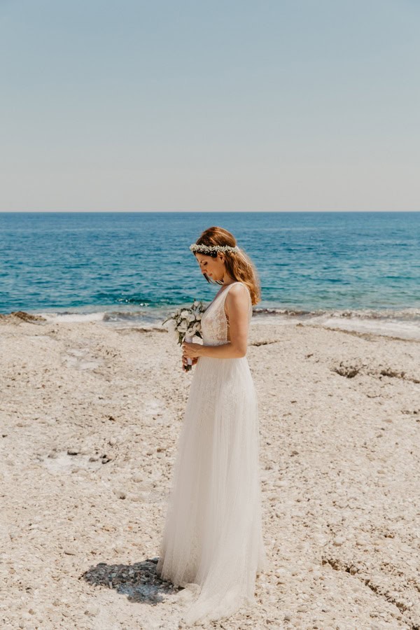 outdoor-summer-wedding-porto-heli-white-hues_04