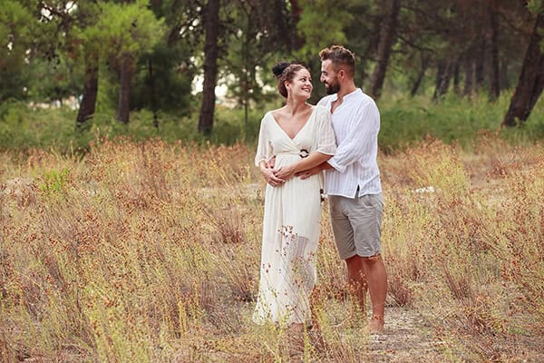 pretty-prewedding-session-horses_03