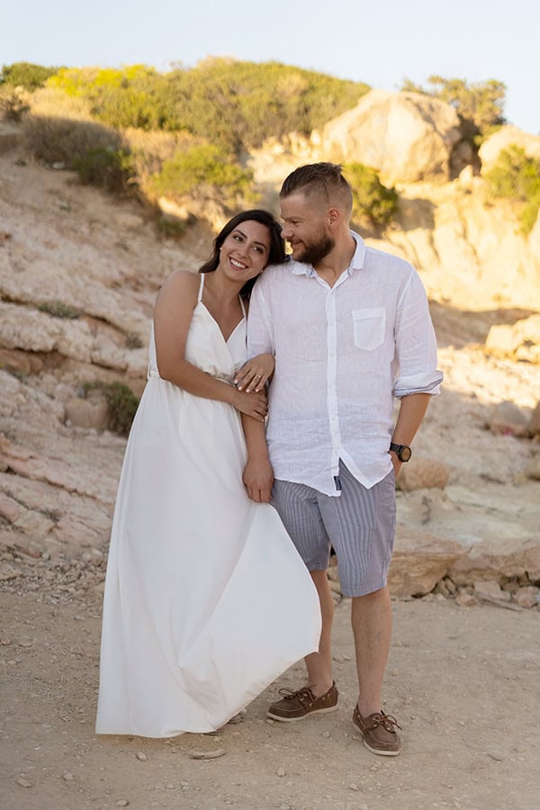 romantic-prewedding-shoot-vouliagmenis-beach_05x