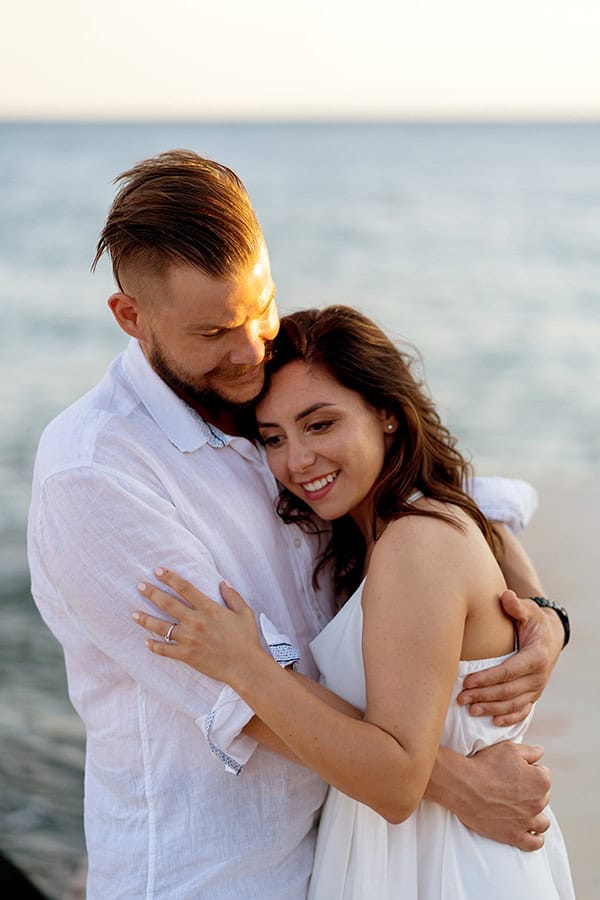 romantic-prewedding-shoot-vouliagmenis-beach_06