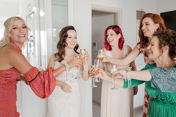 romantic-summer-wedding-athens-dusty-blue-flowers_11