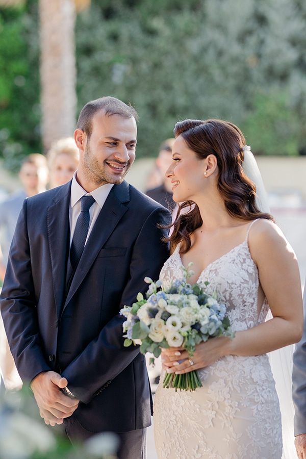 romantic-summer-wedding-athens-dusty-blue-flowers_18