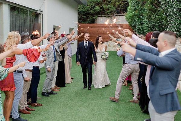 romantic-summer-wedding-athens-dusty-blue-flowers_24w