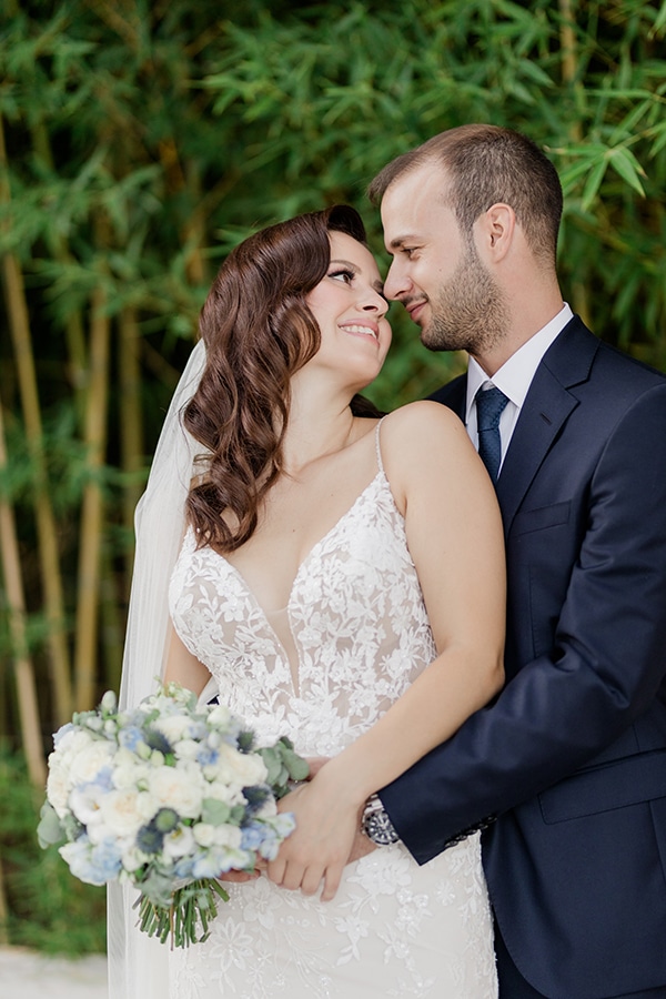 romantic-summer-wedding-athens-dusty-blue-flowers_35
