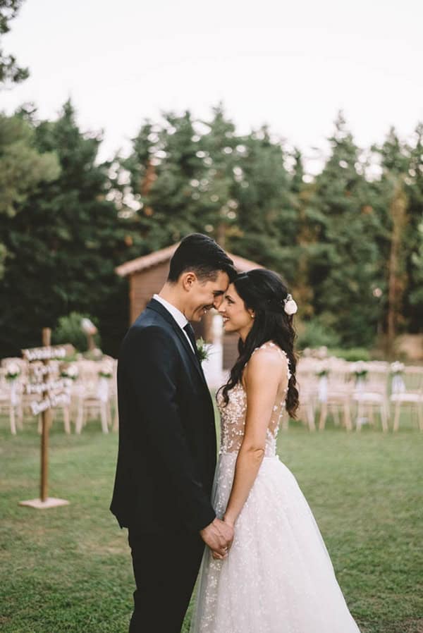 summer-outdoor-wedding-romantic-details_01x