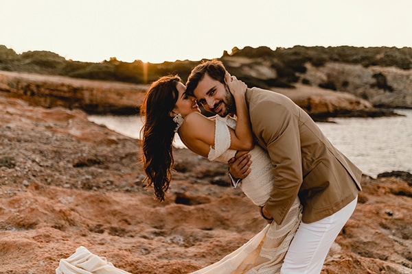 summer-shoot-stylish-zolotas-wedding-dress_15