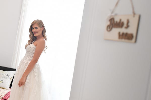 summer-wedding-nicosia-red-roses-lily_07