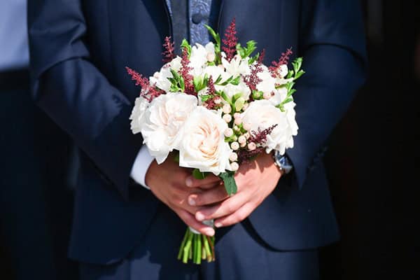 summer-wedding-nicosia-red-roses-lily_12
