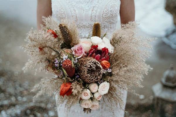 Υπέροχα νυφικά μπουκέτα με πρωτέα