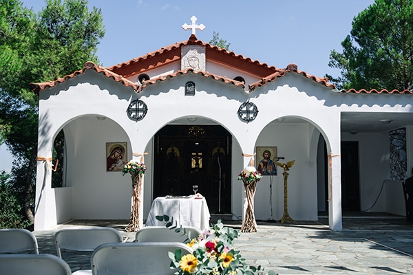 beautiful-fall-wedding-athens-chrysanthemums_11