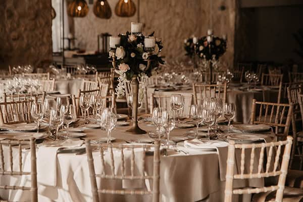 beautiful-fall-wedding-athens-romantic-details_32