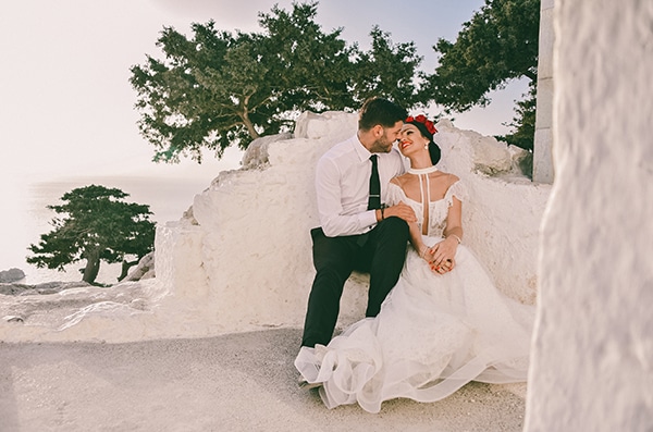 beautiful-summer-wedding-karpathos-traditional-elements_01