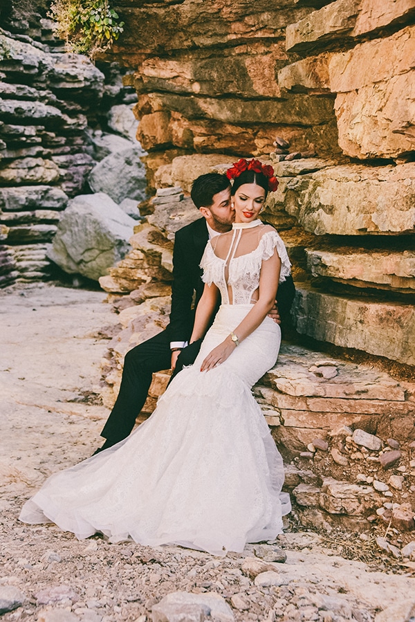 beautiful-summer-wedding-karpathos-traditional-elements_15