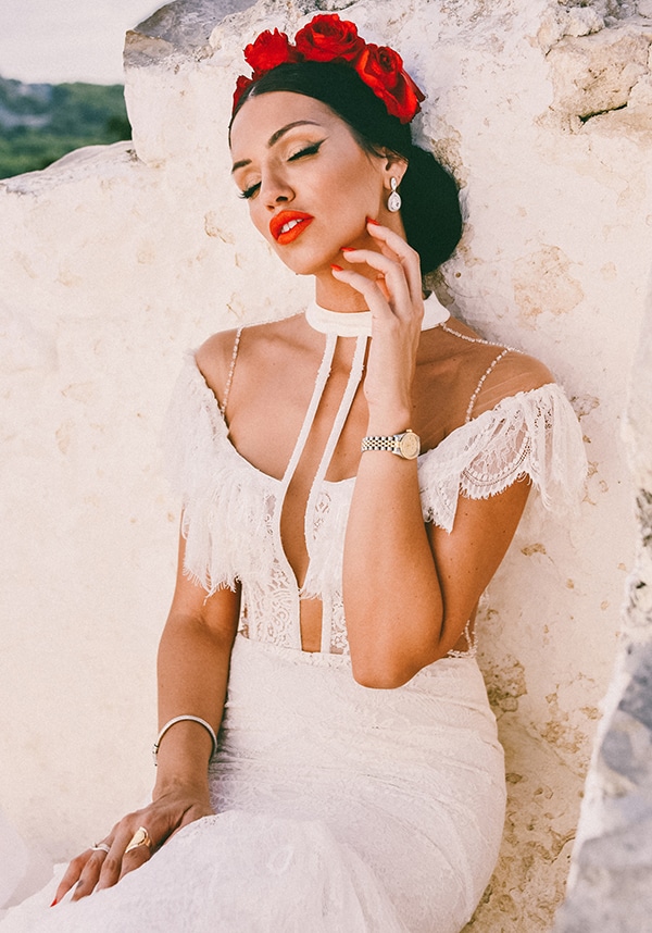 beautiful-summer-wedding-karpathos-traditional-elements_15w
