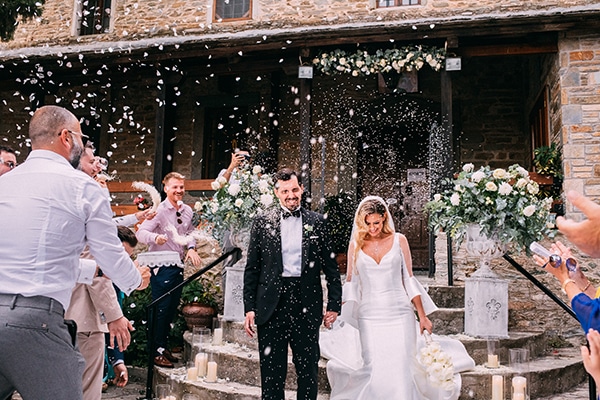 beautiful-summer-wedding-volos-elegant-details_25